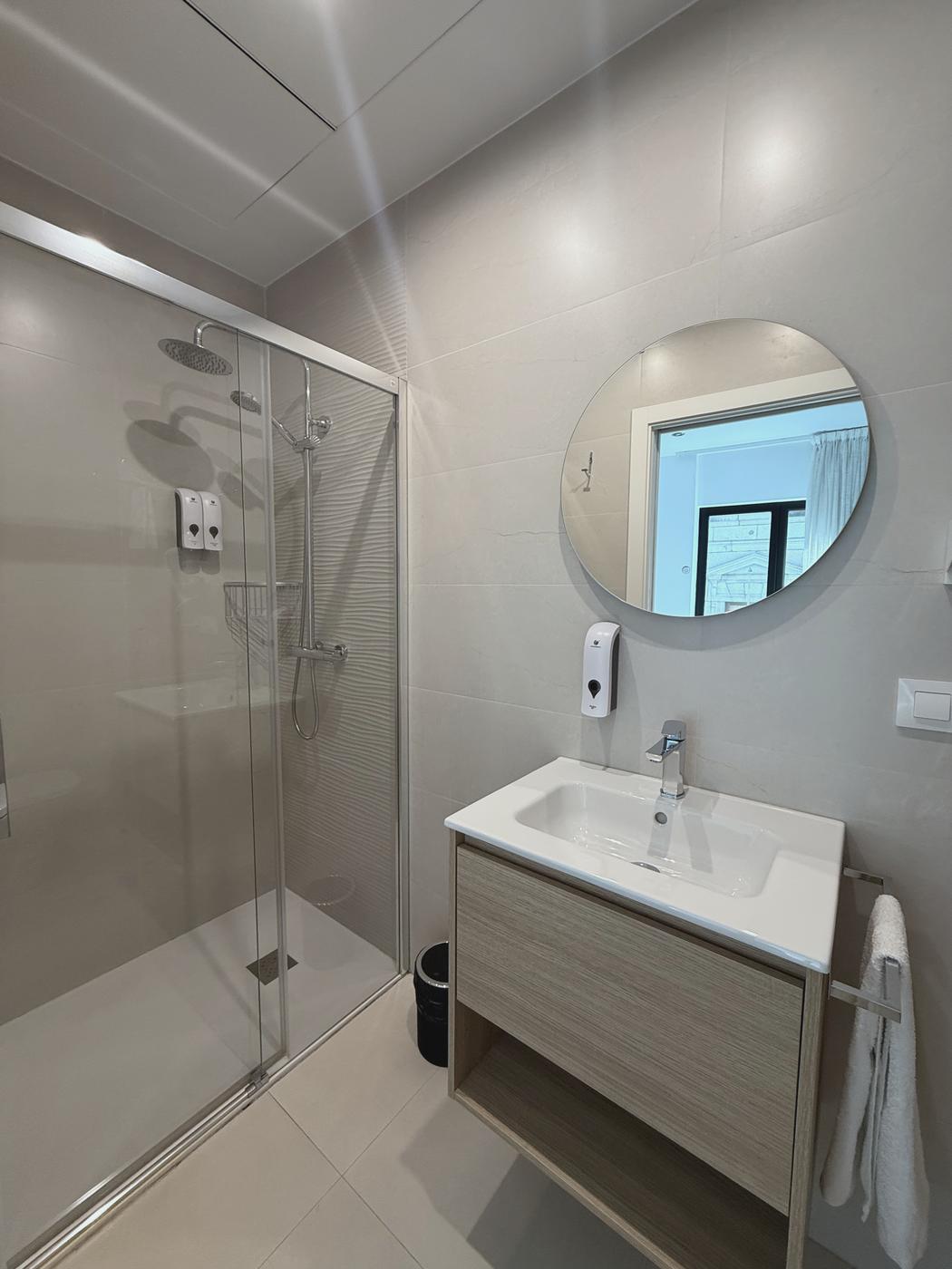 Baño del apartamento Quercus Encina